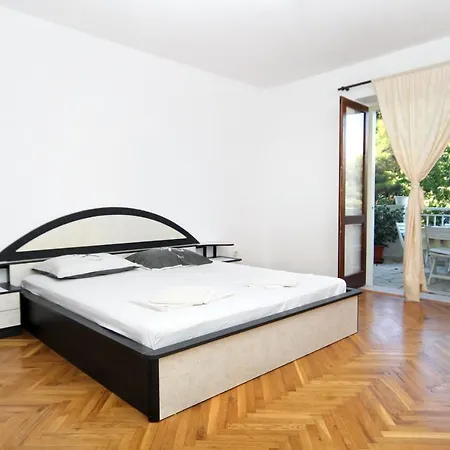 And With Parking Space - 4399