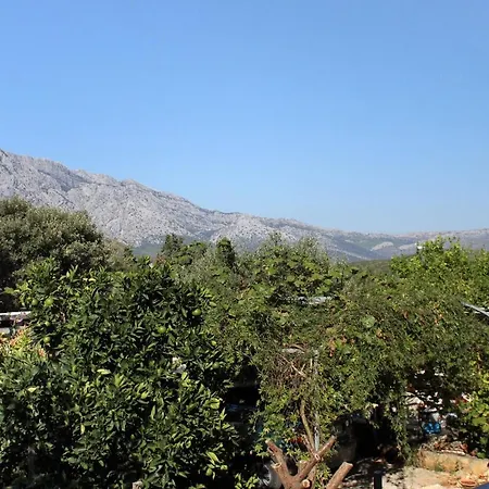 Πανσιόν And With Parking Space - 4399 Κόρτσουλα