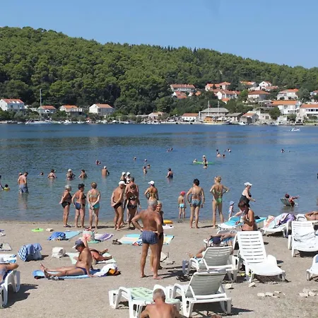 And With Parking Space - 4399 Πανσιόν