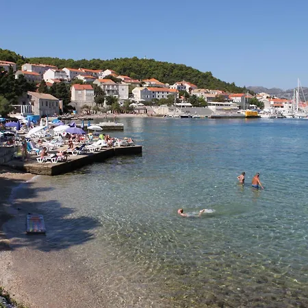 And With Parking Space - 4399 3* 科尔丘拉