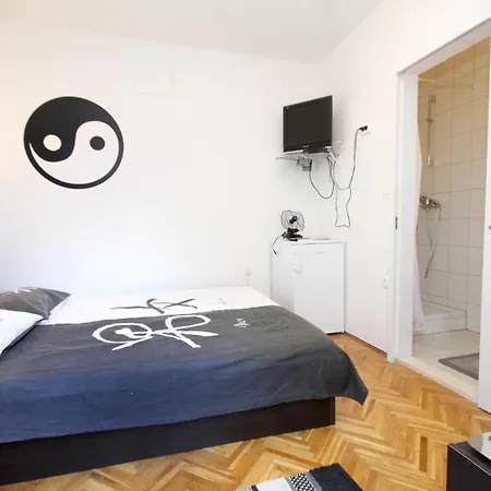 And With Parking Space - 4399 3*