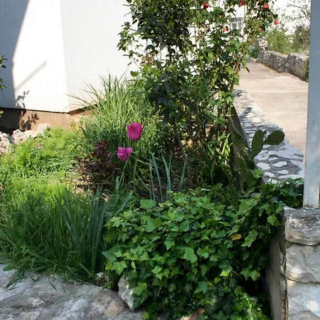 Maison d'hôtes And With Parking Space - 4399 3*